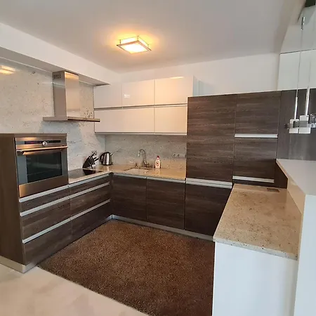 Panorama 41-c 아파트 도노발리